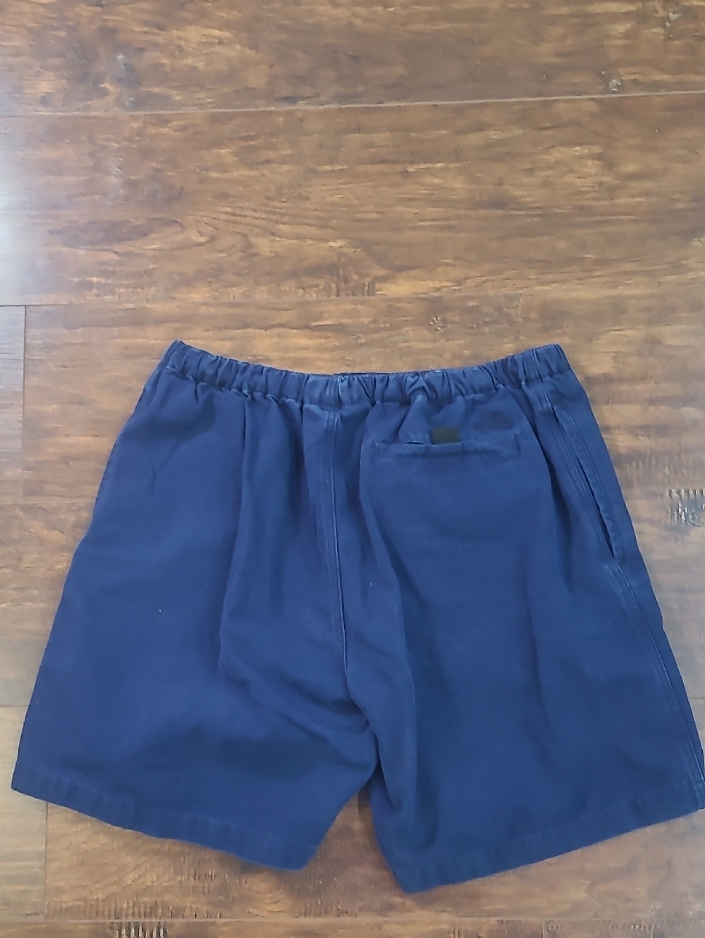 The North Face Navy Elastic Waist Shorts with Black Buckle - Picture 5 of 6